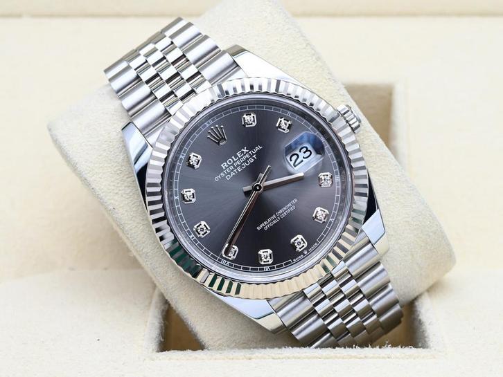 Rolex Datejust Ref. 126334 Year 2024 (Full Set), Handtassen en Accessoires, Horloges | Heren, Staal, Nieuw, Goud, Rolex, Polshorloge