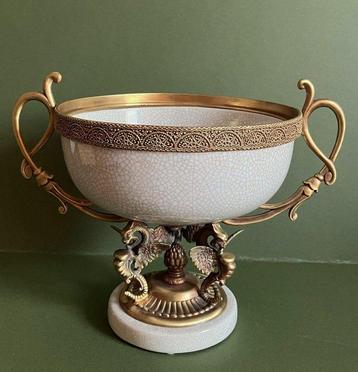 G&C Interiors - Vase  - Bronze, Porcelaine - Échelle sur