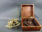 Sextant - Laiton moulé - Cary London