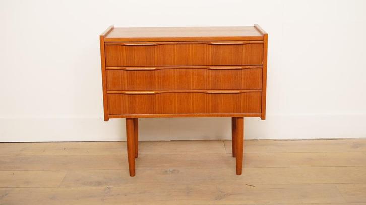 Vintage ladekast | 3 lades | Nachtkastje, Maison & Meubles, Armoires | Commodes, Enlèvement ou Envoi