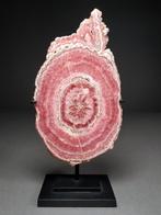 rhodochrosiet Snede op maat gemaakte standaard - Hoogte:, Verzamelen, Mineralen en Fossielen