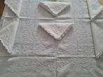 Tovaglia puro lino con ricamo a mano 12 posti Tablecloth