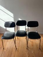 Stoel - Drie vintage stoelen van chroom en kunstleer