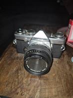 Olympus OM-1 + 3,5/50mm Macro + Trip 35 + acc. | Single lens