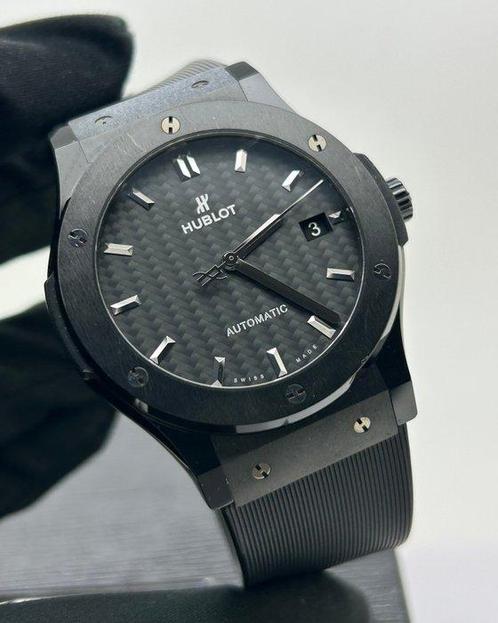 Hublot - Classic Fusion Black Magic 45mm - 511.CM.1771.RX -, Handtassen en Accessoires, Horloges | Heren