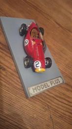 1:43 - Model sportwagen -Ferrari 555 F1, Hobby & Loisirs créatifs