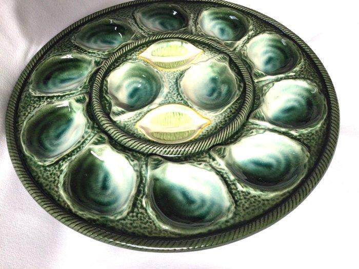 Saint Clément France , prachtige grote antieke Oesterschaal, Antiek en Kunst, Antiek | Meubels | Tafels