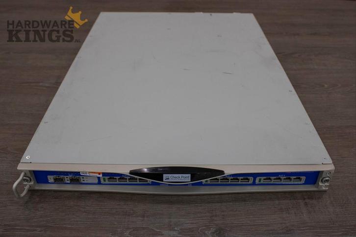 Check Point CPAP-IP695-D-AC, Informatique & Logiciels, Commutateurs réseau, Enlèvement ou Envoi
