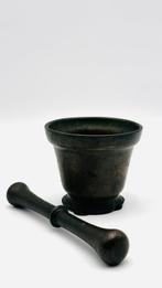 Vijzel en stamper - Brons