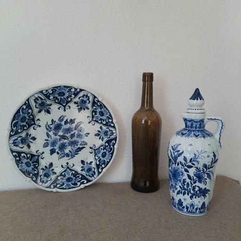 Potterie Oud Delft, Nijmegen - Kruik (2) - Aardewerk - bord,, Antiek en Kunst, Antiek | Glaswerk en Kristal