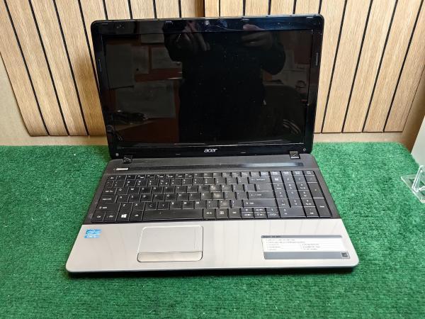 Veiling - Acer Aspire E1 Q5WPH - In Nette Staat, Computers en Software, Windows Laptops, Gebruikt