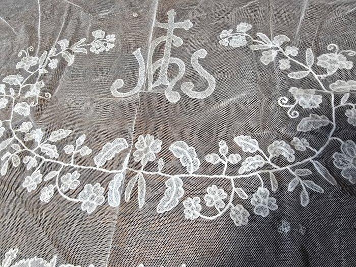 Borduurwerk - 135 cm - 62 cm - Oude borduursels, Antiek en Kunst, Antiek | Meubels | Tafels