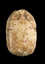 Oude Egypte, Middenrijk Speksteen Scarab met bloemenpatroon