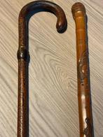 Canne de marche (2) - 1 en alliage métallique et 1 canne en