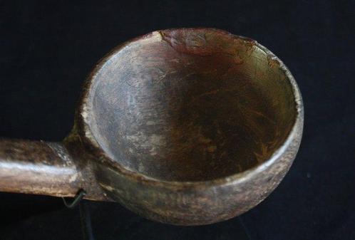 Gietlepel met dierenkop aan het handvat, Ifugao - Filipijnen, Antiek en Kunst, Kunst | Niet-Westerse kunst