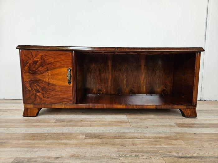 Kabinet - Laag toilet van walnoothout en messing. - Messing,, Antiek en Kunst, Kunst | Designobjecten