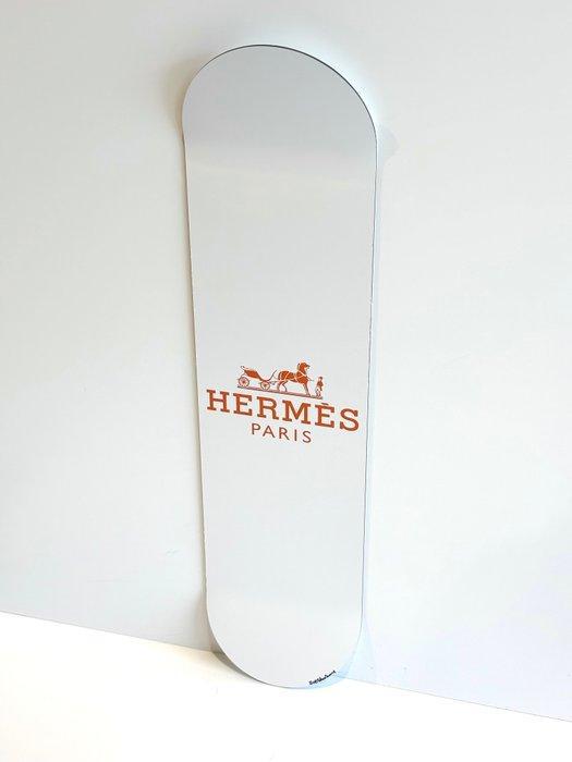 Rob VanMore - Skating by Hermes Paris, Antiek en Kunst, Kunst | Designobjecten