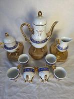 Porcelaine de France - Style Louis XV - décor Régence - à, Antiek en Kunst