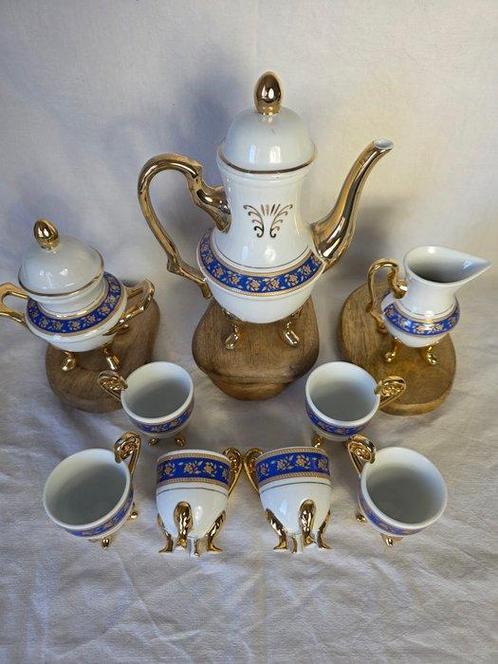 Porcelaine de France - Style Louis XV - décor Régence - à, Antiek en Kunst, Antiek | Meubels | Tafels
