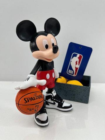 Alvin Silvrants (1979) - Mickey Mouse Nike AIR Jordan I NBA