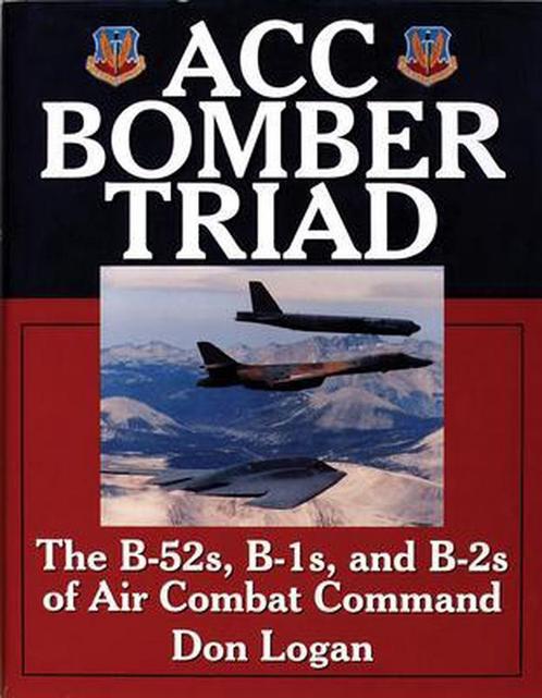 ACC Bomber Triad 9780764306808, Livres, Livres Autre, Envoi