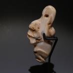 Taino, Caraïbe Os Amulette en forme de crâne. 8,5 cm de, Verzamelen