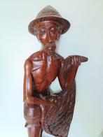 Houtsculptuur van een visser met werpnet - 60 cm - Bali -