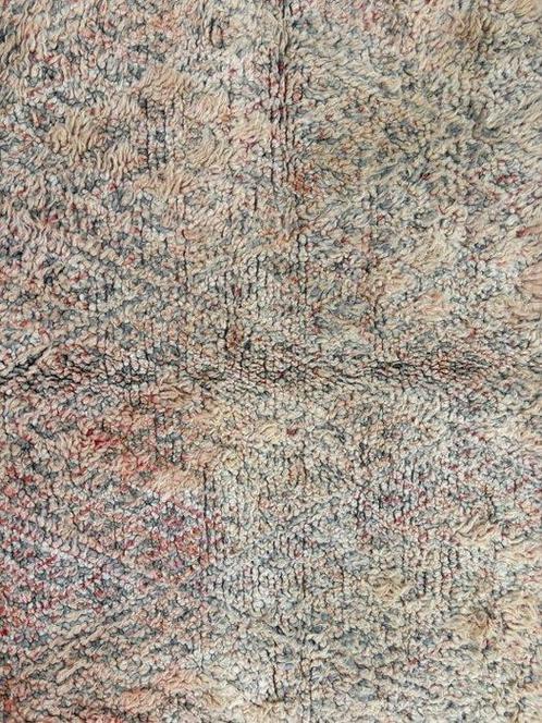 Vintage Moroccan Beni MGuild Rug – Wool – Morocco Carpet, Huis en Inrichting, Stoffering | Tapijten en Vloerkleden