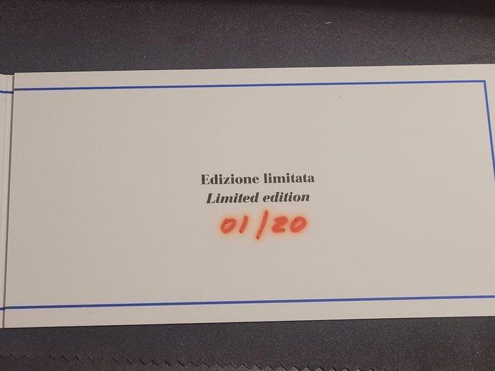 BBR 1:18 - Model sportwagen - Ferrari 812 Competizione, Hobby & Loisirs créatifs, Voitures miniatures | 1:5 à 1:12