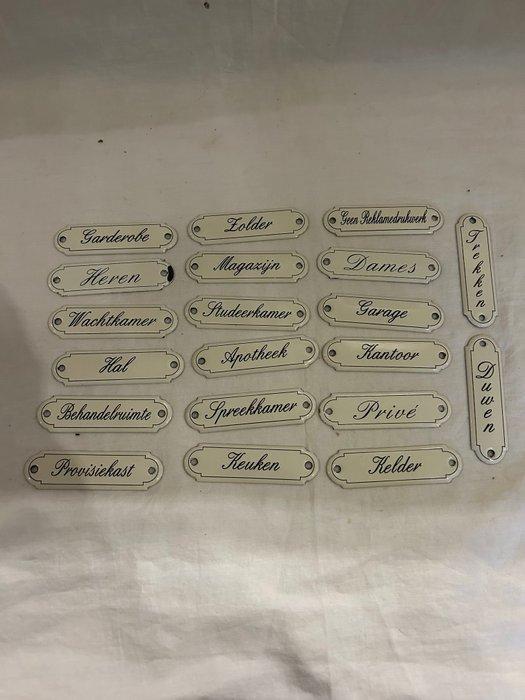Emaille bordjes 20 stuks - Emaille bord (20) - Emaille, Antiek en Kunst, Antiek | Wandborden en Tegels