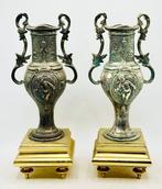 Vase (2) - Anforas mythologiques - Bronze argenté