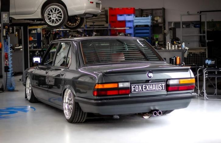 FOX BMW E28 535i met katalysator einddemper van cat - 2x63 T, Auto-onderdelen, Uitlaatsystemen, Nieuw, Verzenden