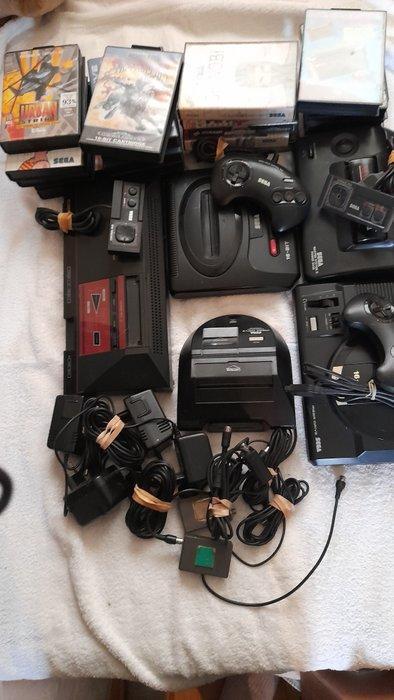 Sega - Master System - collection with 17 games and 32 x -, Games en Spelcomputers, Spelcomputers | Overige Accessoires