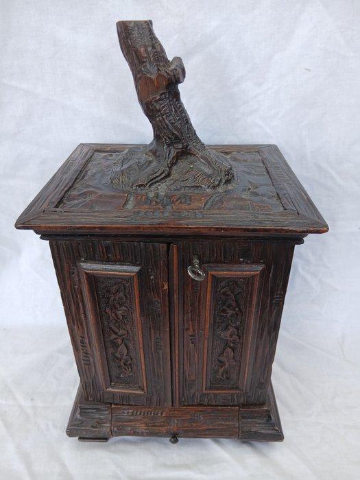 Kast - Eik - sigarenkastje zwarte woud, Antiek en Kunst, Curiosa en Brocante