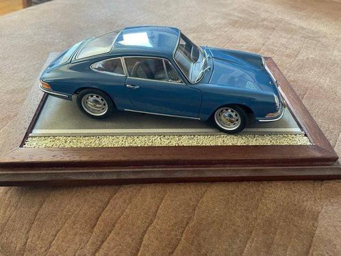 Autoart 1:18 - Model sportwagen - Porsche 911, Hobby en Vrije tijd, Modelauto's | 1:5 tot 1:12