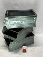 Industrial Récipient (3) - Fer - 1960-1970 - bacs à plantes