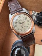 Rolex - Bubbleback Oyster Perpetual - Rose gold bezel -