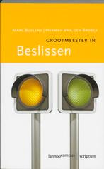Grootmeester in Beslissen 9789077432075 M. Buelens, Boeken, Verzenden, Gelezen, M. Buelens