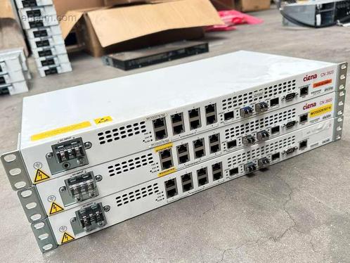 5x Ciena CN 3920 12-poort Gigabit switch, Diversen, Overige Diversen, Ophalen