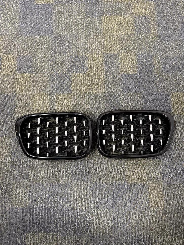 BMW E39 96–00 grillen diamond uitvoering – glanzend zwart, Autos : Pièces & Accessoires, Carrosserie & Tôlerie