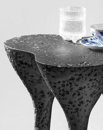 Donatas Zukauskas - Live Edge Side Table TRIPOD, black