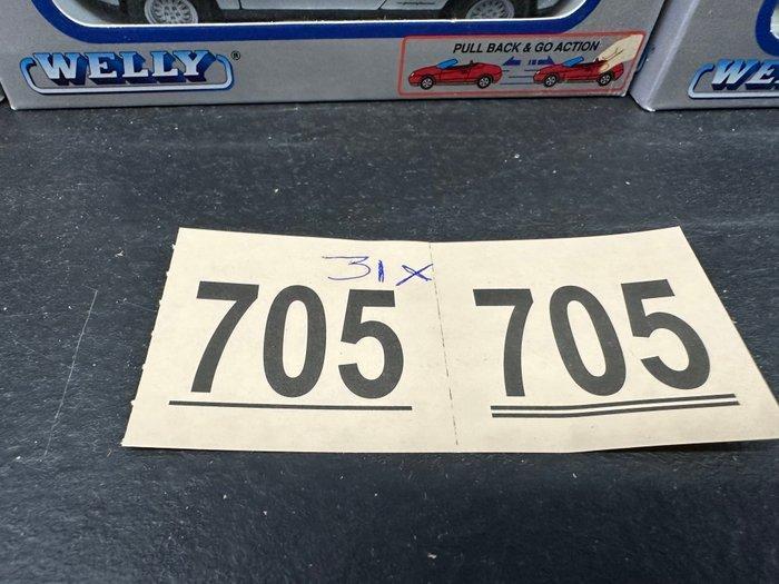 Welly 1:43 - Modelauto (31) - Alfa Romeo - Jaguar, Hobby en Vrije tijd, Modelauto's | 1:5 tot 1:12