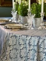 Tafelkleed voor grote tafels, blauw damast. - Tafelkleed  -