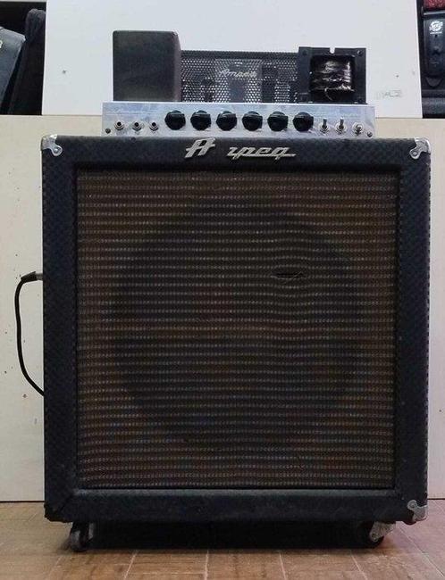 Ampeg - Aantal items: 1 - Basgitaarversterker - Verenigde, Muziek en Instrumenten, Snaarinstrumenten | Gitaren | Akoestisch