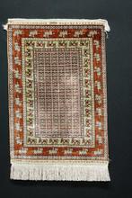 Türkse Hereke zijde gesigneerd - Tapijt - 63 cm - 45 cm -, Huis en Inrichting, Stoffering | Tapijten en Vloerkleden, Nieuw