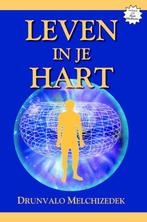 Leven in je hart 9789077677582 Drunvalo Melchizedek, Boeken, Esoterie en Spiritualiteit, Verzenden, Gelezen, Drunvalo Melchizedek