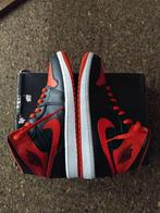 Air Jordan - Air Jordan 1 Mid - Sneakers - Maat: EU 43, Nieuw
