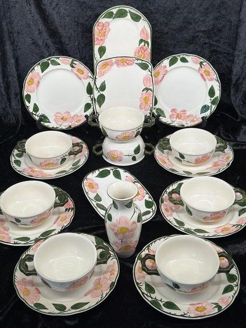 Eetservies - Villeroy & Boch Wildrose – Handbemaltes, Antiek en Kunst, Antiek | Meubels | Tafels
