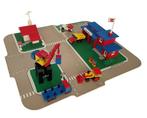 Lego Set - 355-1 - Legoland - Town Center Set with Roadways