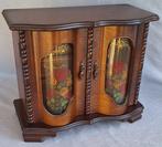 Kast - Sieradenkastje met muziekdoosje - Hout